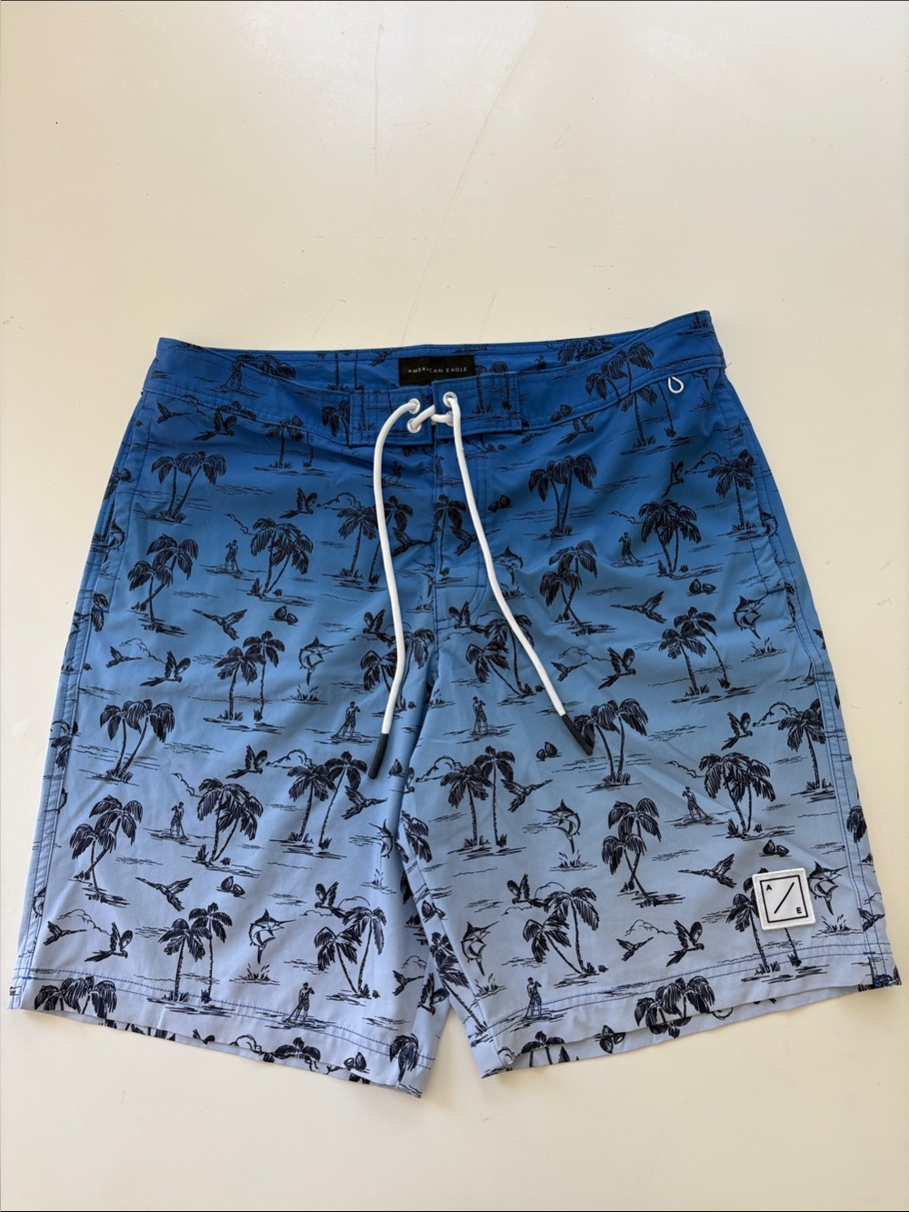 American Eagle Outfitters Blue Ombré Palm Tree Swim Shorts Mens Large